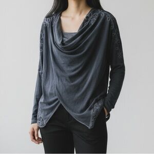 Gretty Zurger Wearable Art Draped Embroidered/Lace Detail Long Sleeve Blouse M